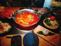 -湊湊火锅·茶憩(上海合生汇店)