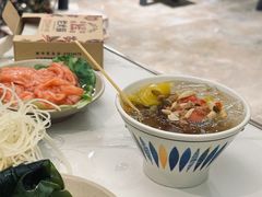 -朱氏胖子烂火锅(洪崖洞店)
