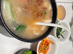 -博望坡饭店(宜山路店)