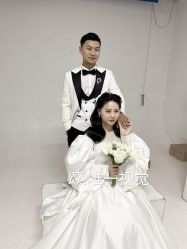 -唯一旅拍·颂当代影像艺术中心(上城店)