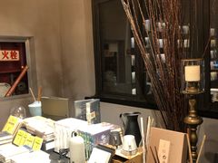 -阅西安新华书店(翠华南路店)