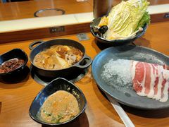 -呷哺呷哺 黄金牧场 (盛世天骄店)