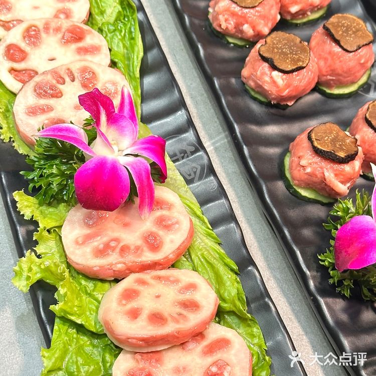 来新疆怎么能不吃沙棘火锅呢！！就在乌鲁木齐