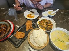 -吕氏焗小鲜•海鲜青岛菜(总店)