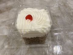 -红宝石·鲜奶小方(万航店)