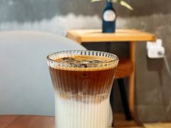 -red donkey coffee
