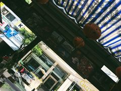 -Lanterns Vietnamese Restaurant