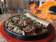 -蜜桃餐厅·伴山(湖滨商业街店)