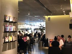 大堂-喜茶(深圳东门1234店)