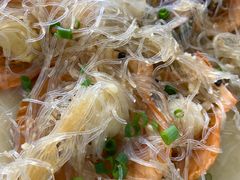 蒜蓉粉丝蒸扇贝-明记海鲜大排档(巽寮湾店)