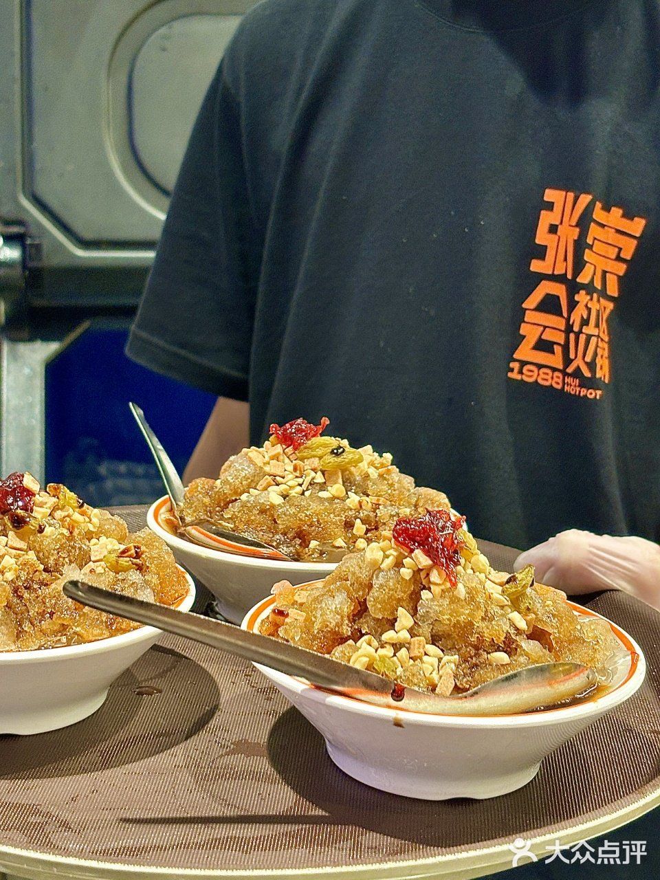 在深圳竟然也能吃到手工现炒底料的重庆火锅！