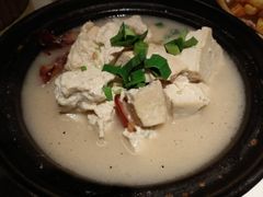 -新大咀港式茶餐厅(宝山万达店)