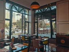 -棕榈阁·巴西烤肉海鲜自助餐厅(中州皇冠假日酒店)
