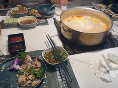 -椰子湾·海南火锅·糟粕醋·椰子鸡(正大广场店)