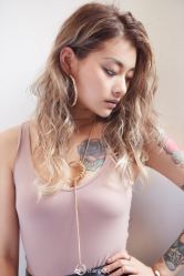 -Godhands美发设计沙龙