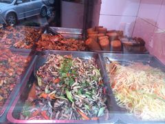 老六素货店-老六素货(王顶堤店)
