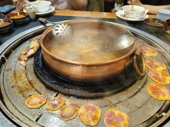 -阿山卓·野生菌火锅·纳西火塘烤肉