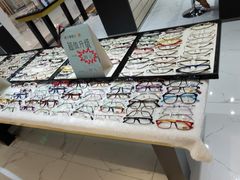 -简·爱眼镜(赛隆眼镜广场店)