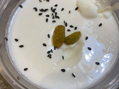 自制老酸奶-贯贯吉·清真餐厅(浙江中路店)