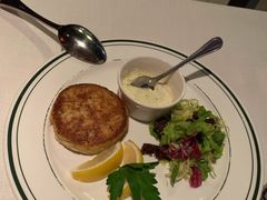 招牌蟹肉饼-Wolfgang’s Steakhouse 沃夫冈牛排馆(上海白玉兰广场店)