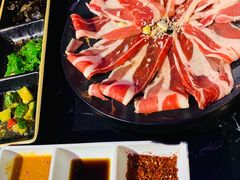 -鹤江桥·红油牛肉粉(SKP店)
