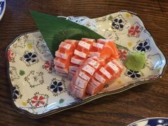 三文鱼腩刺身-小山日本料理(电子大厦店)