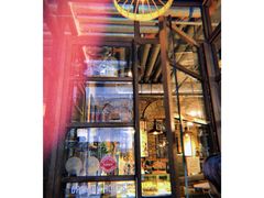-The Coffee Academïcs(铜锣湾店)
