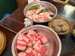 -渝井巷重庆老火锅(沈阳吉祥店)