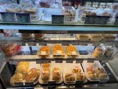 -白玉兰食品(仲盛世界商城店)