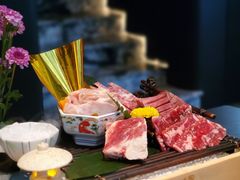 -铭牛烧肉·和牛海鲜自助(高新月牙湖店)