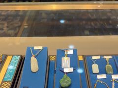 -品真阁华夏典当行(四通桥店)