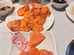 -领鲜活海鲜榴莲自助火锅(东门店)