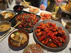 -巴厘龙虾·榜首油焖大虾(音乐学院·沿江酒馆店)