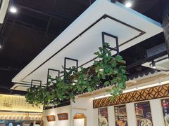大堂-馋三尺蟹粉小笼(人民广场店)