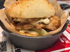 -必胜客(江东万达店)