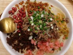 贵州肉燥拌面-贵凤凰贵州米粉(五道口店)