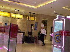 -郑庄脂渣海鲜楼(九水路店)