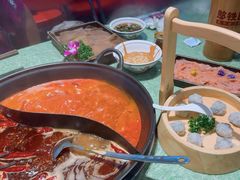番茄鸳鸯锅-憨铁匠老火锅(龙岗万科里店)