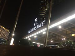 -上海龙之梦万丽酒店