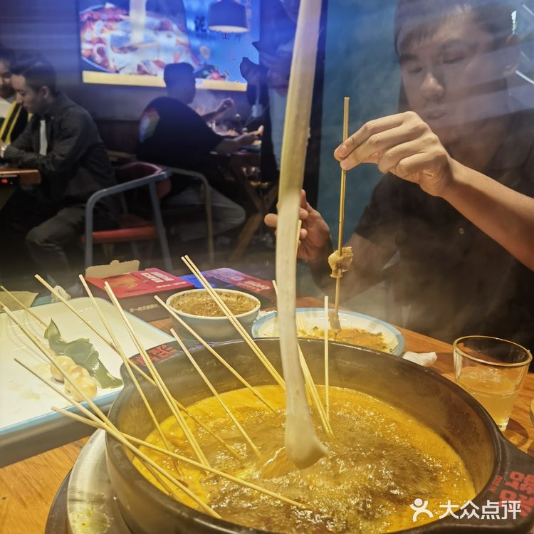 哈尔滨：宝藏泥锅涮串 下次还来