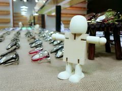 -罗伯特眼镜·蔡司官方授权(罗湖国贸店)