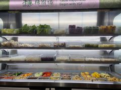 自助取餐区-杨国福麻辣烫