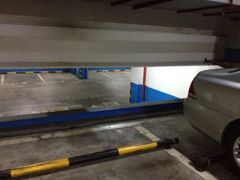 好奇怪的错层-深圳威尼斯睿途酒店-停车场