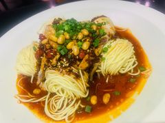 凉面口水兔-朕之味(龙湖·西城天街店)