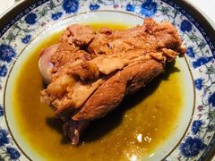 酱骨棒-东北哈尔滨酱骨头馆房掌柜铁锅炖