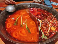 -周小明火锅(黑金冠社区店)