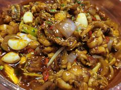 -虾弄弄海派小龙虾·牛羊蝎子火锅