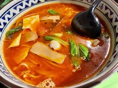 -蒙自源米线大王(东莞虎门印象店)