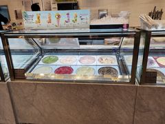 面包甜点陈列柜-哈根达斯(朝阳大悦城店)