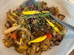 黑松露牛肉鹅肝炒饭-一沙一城·岩烤牛扒(深圳首店)